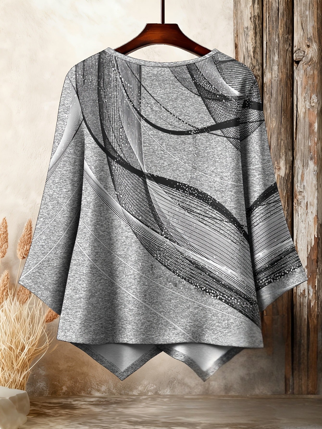 Galya – Oversize'owa Koszulka z Okrągłym Dekoltem