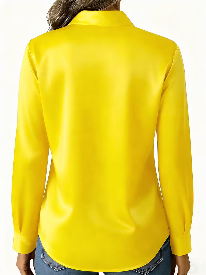 Kelina – Koszula z Długim Rękawem i Guzikami