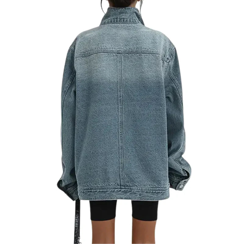 Estera – Asymetryczna Kurtka Dżinsowa