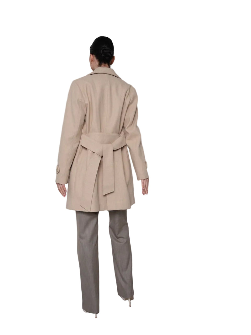 Iseult – Stylowy Płaszcz z Wiązanym Paskiem