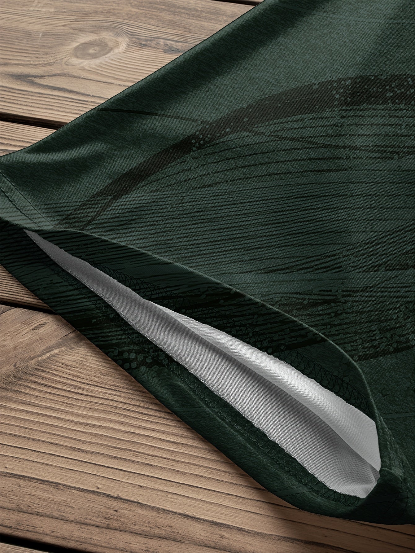 Galya – Oversize'owa Koszulka z Okrągłym Dekoltem