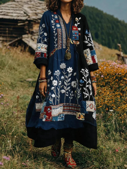 Eresha - Swobodna Sukienka z Długim Rękawem w Kwiatowy Wzór