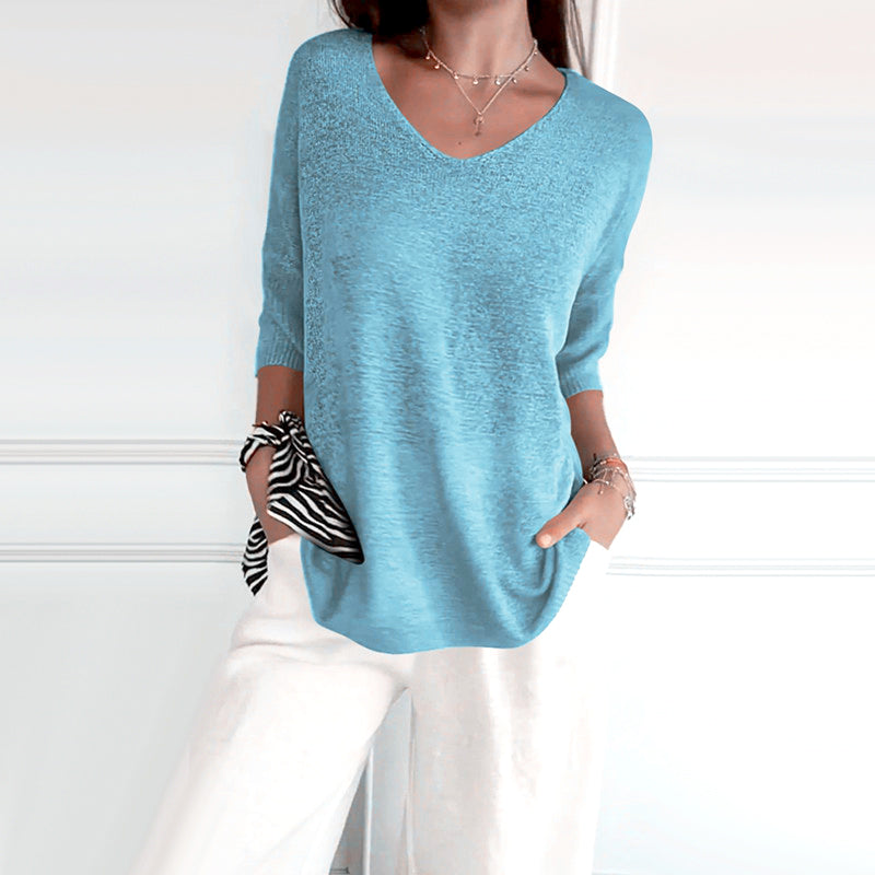 Anjela – Swobodna Dzianinowa Koszula z Dekoltem w Szpic